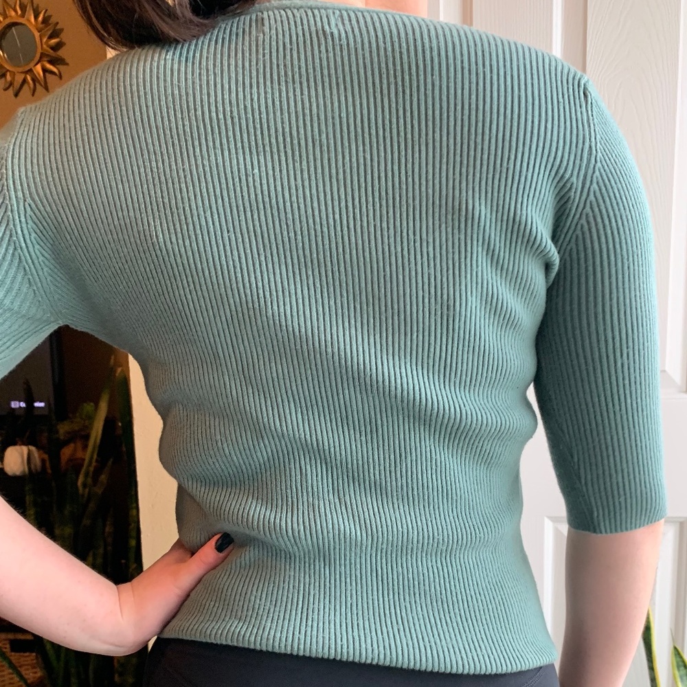 Böhme Green Ribbed Button Top - Picture 2 of 4